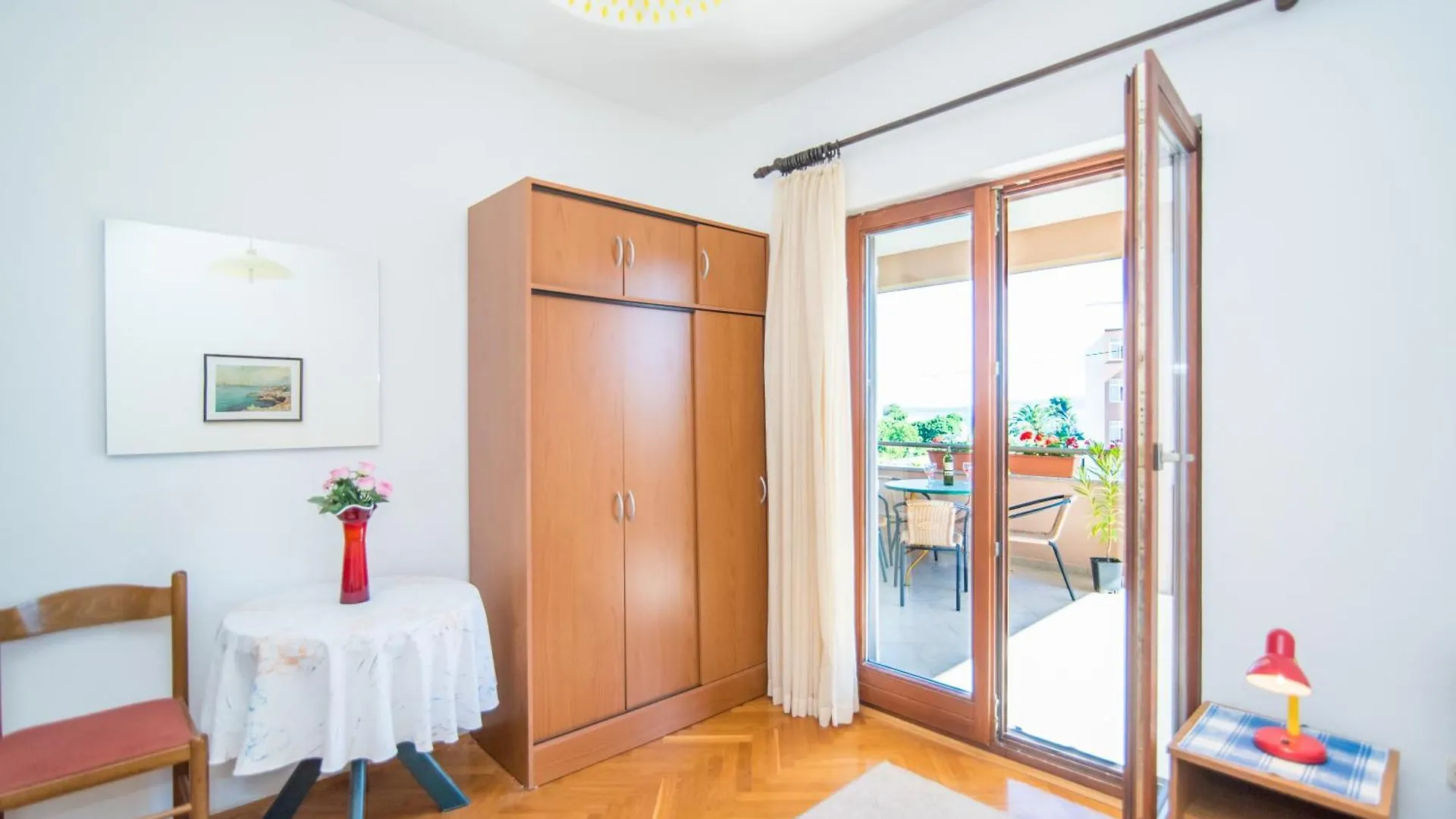 Comfortable Kastel Stafilic Apartment With Balcony Kastela Croatia